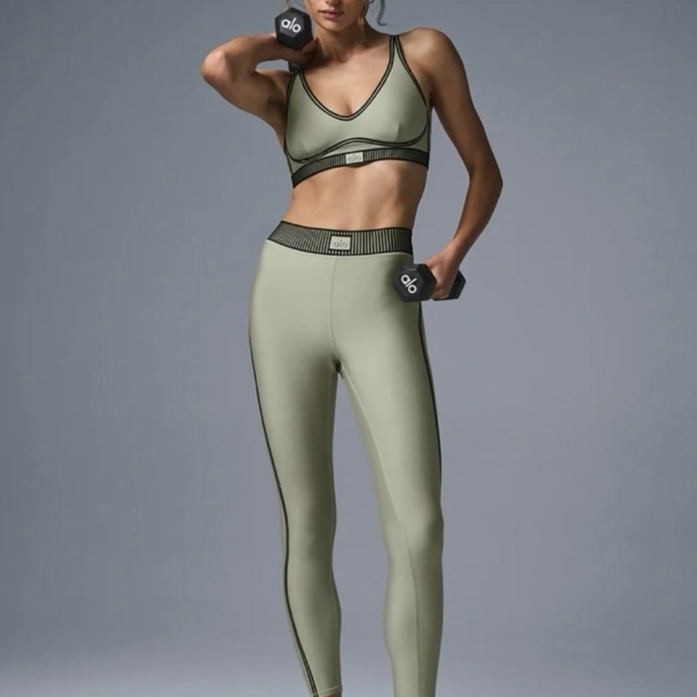 Alo Airlift Line Up Bra & Legging Set Limestone Size Small